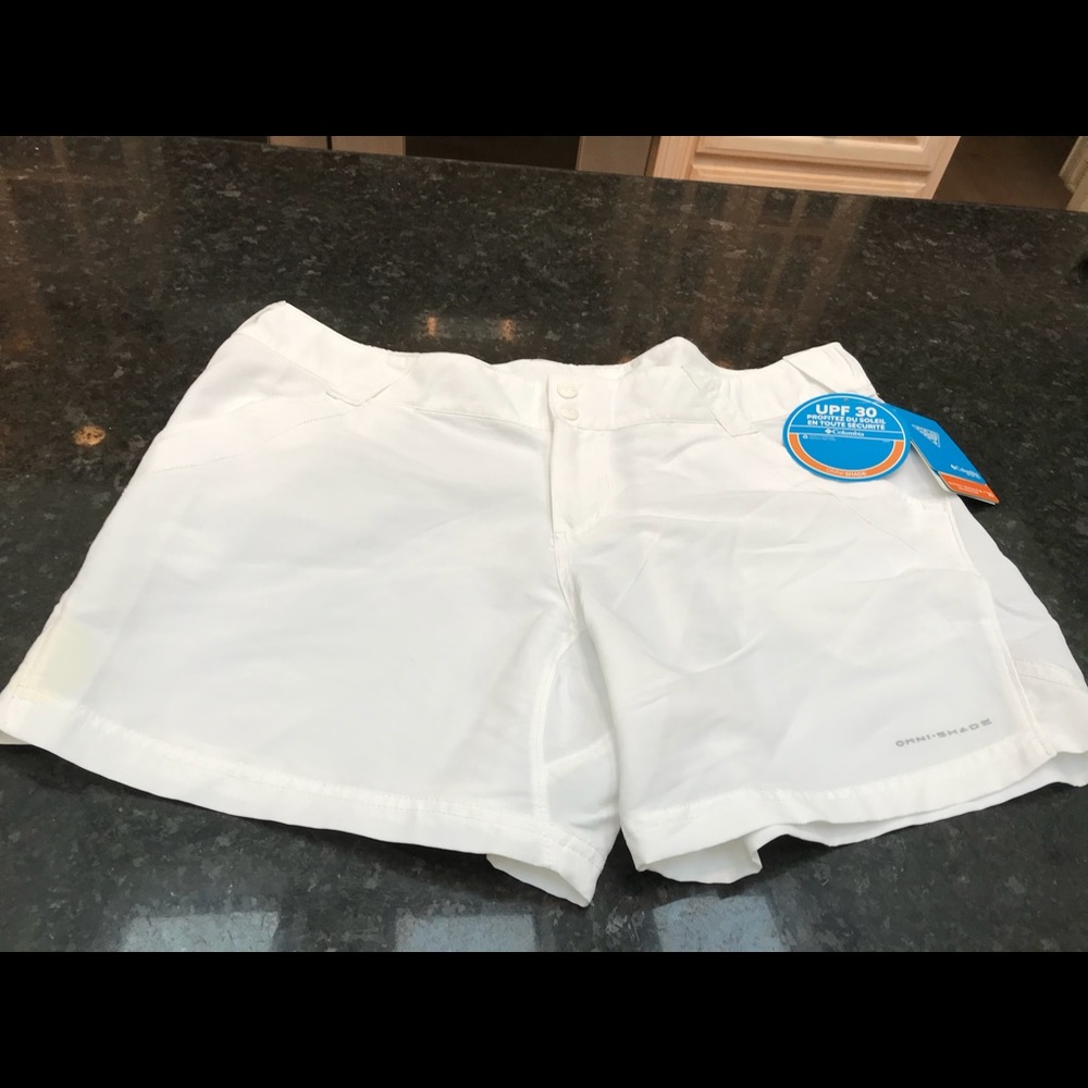 WomensColumbia fishing shorts white